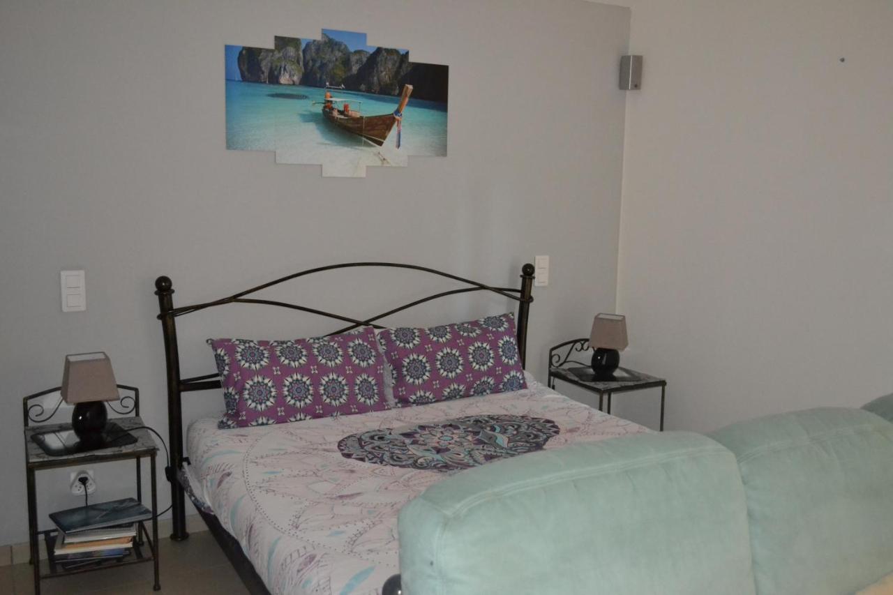 Suite 30 M2 Ideale Pour 2 Personnes Flassans-sur-Issole Екстериор снимка
