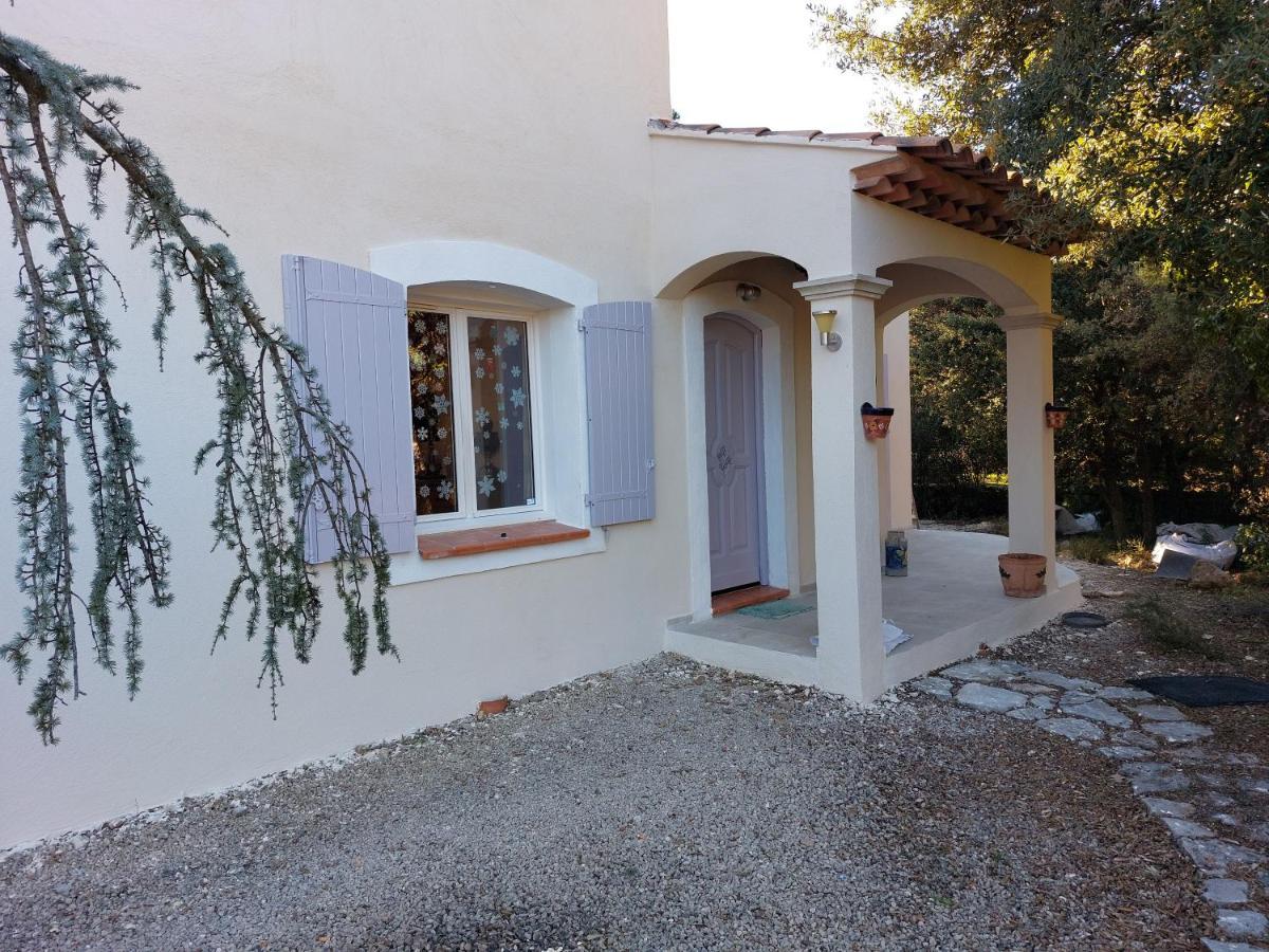 Suite 30 M2 Ideale Pour 2 Personnes Flassans-sur-Issole Екстериор снимка